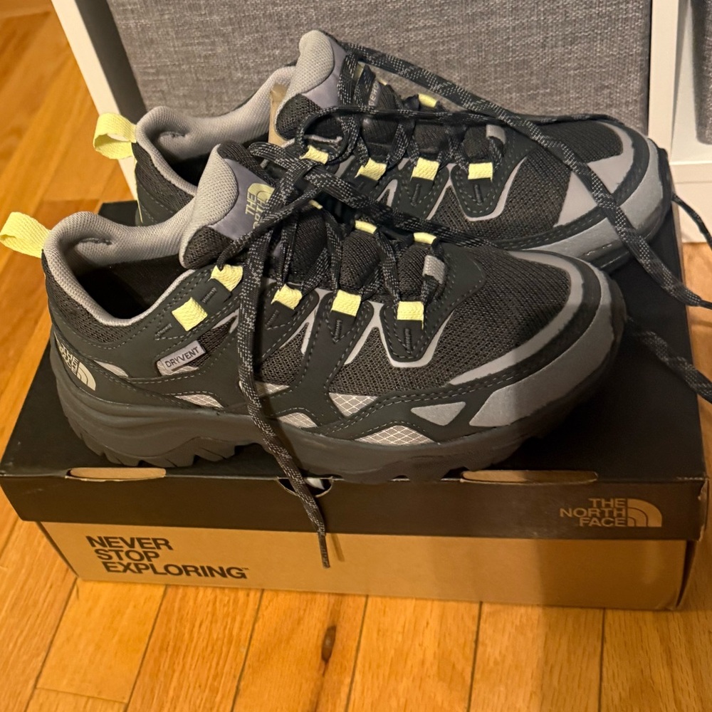The North Face Women's Hedgehog 3 Hiking Boots‎ NEW
